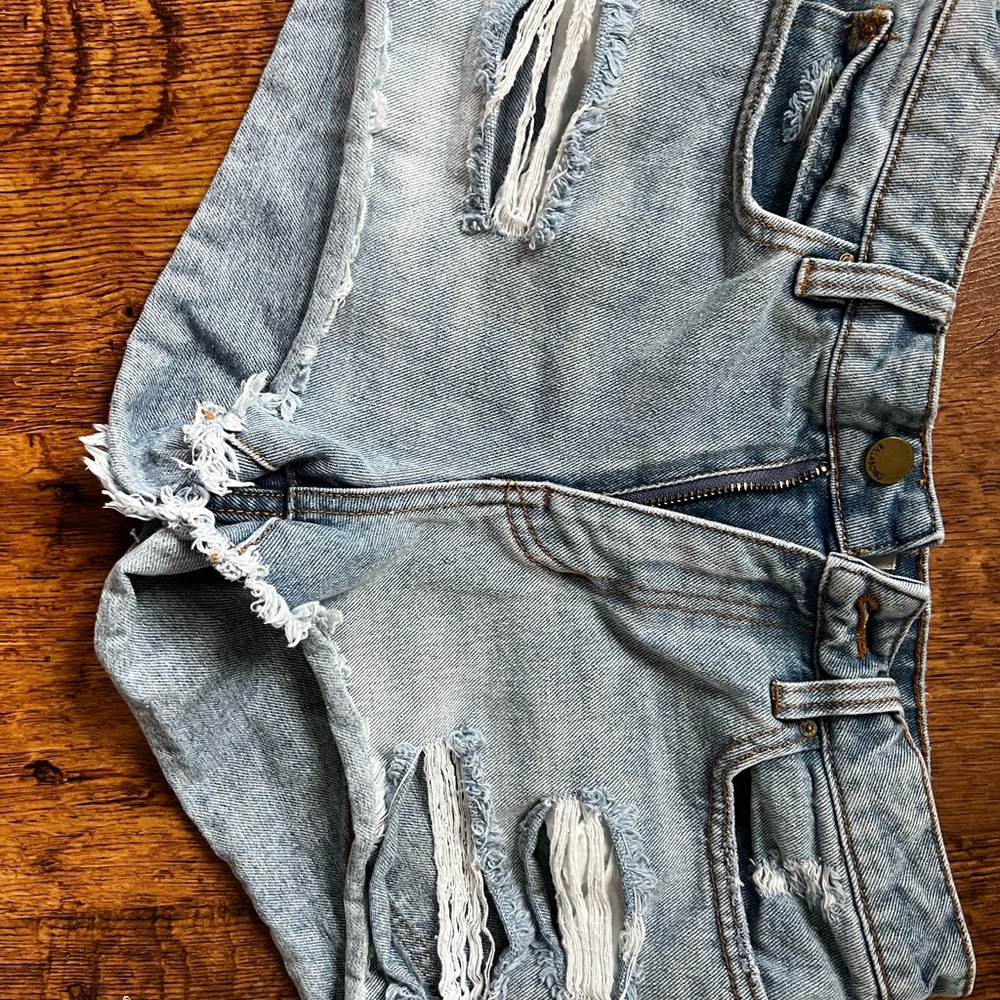 Billabong shorts